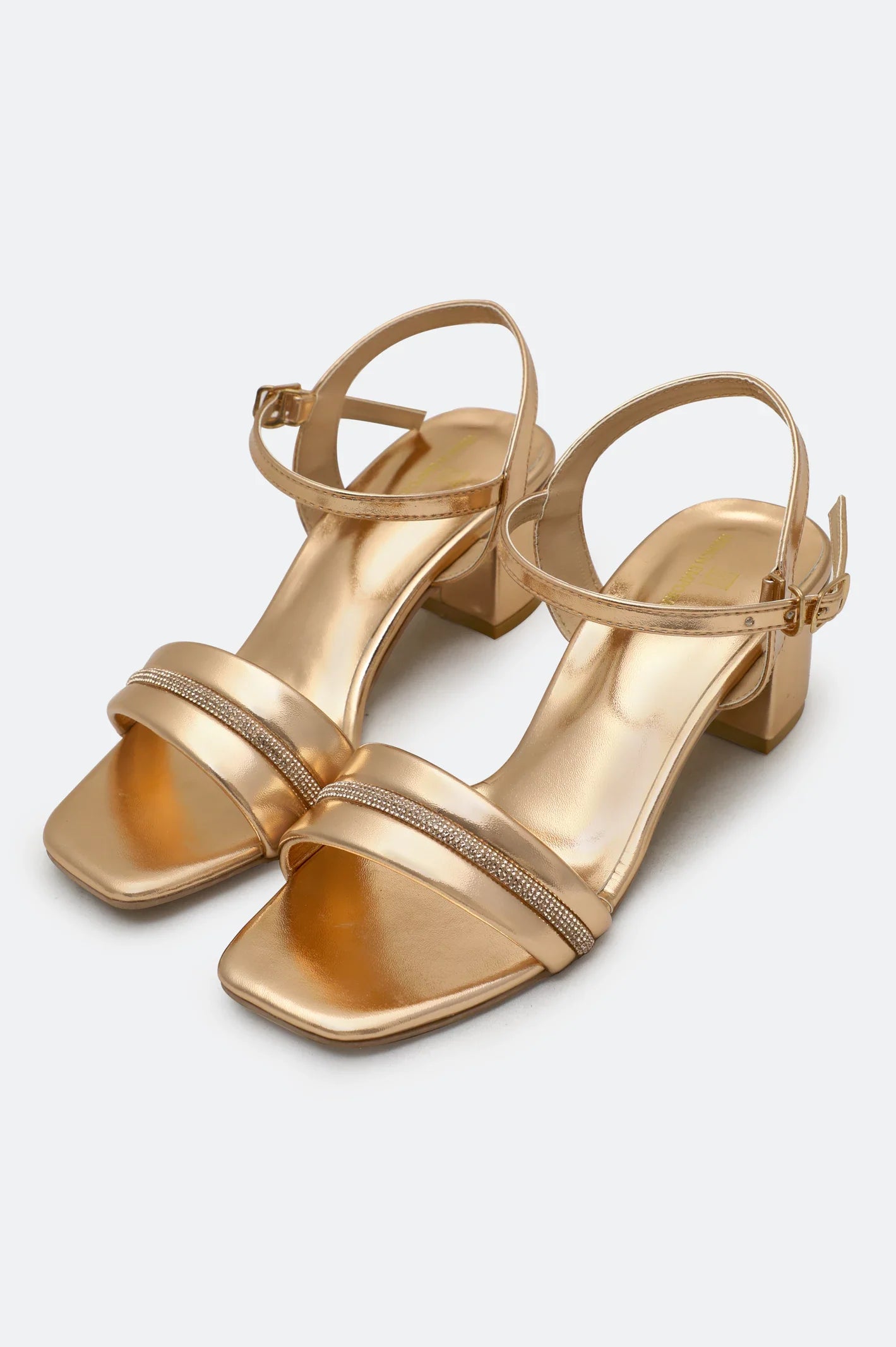 Women  casual sandal